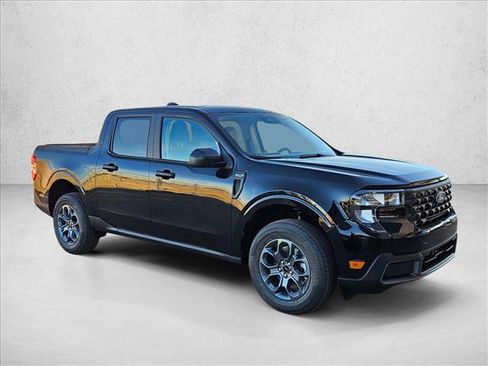 New 2026 Ford Maverick XLT image 7