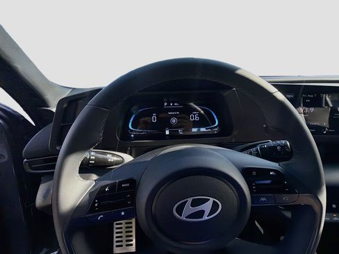 New 2026 Hyundai Elantra SEL Sport FWD image 9