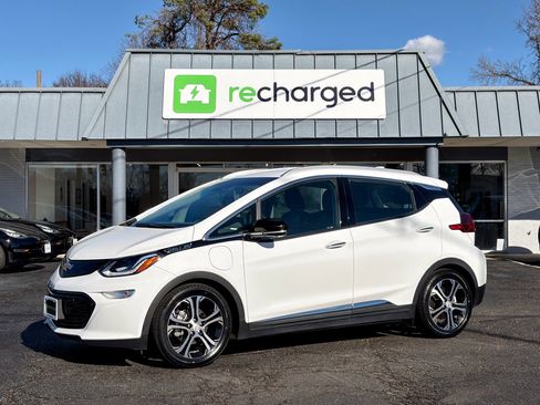Used 2021 Chevrolet Bolt Premier w/ Infotainment Package image 1
