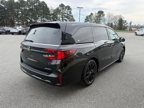Used 2025 Honda Odyssey Sport-L image 8
