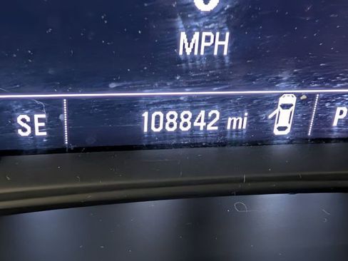 Used 2023 Chevrolet Malibu LT image 19