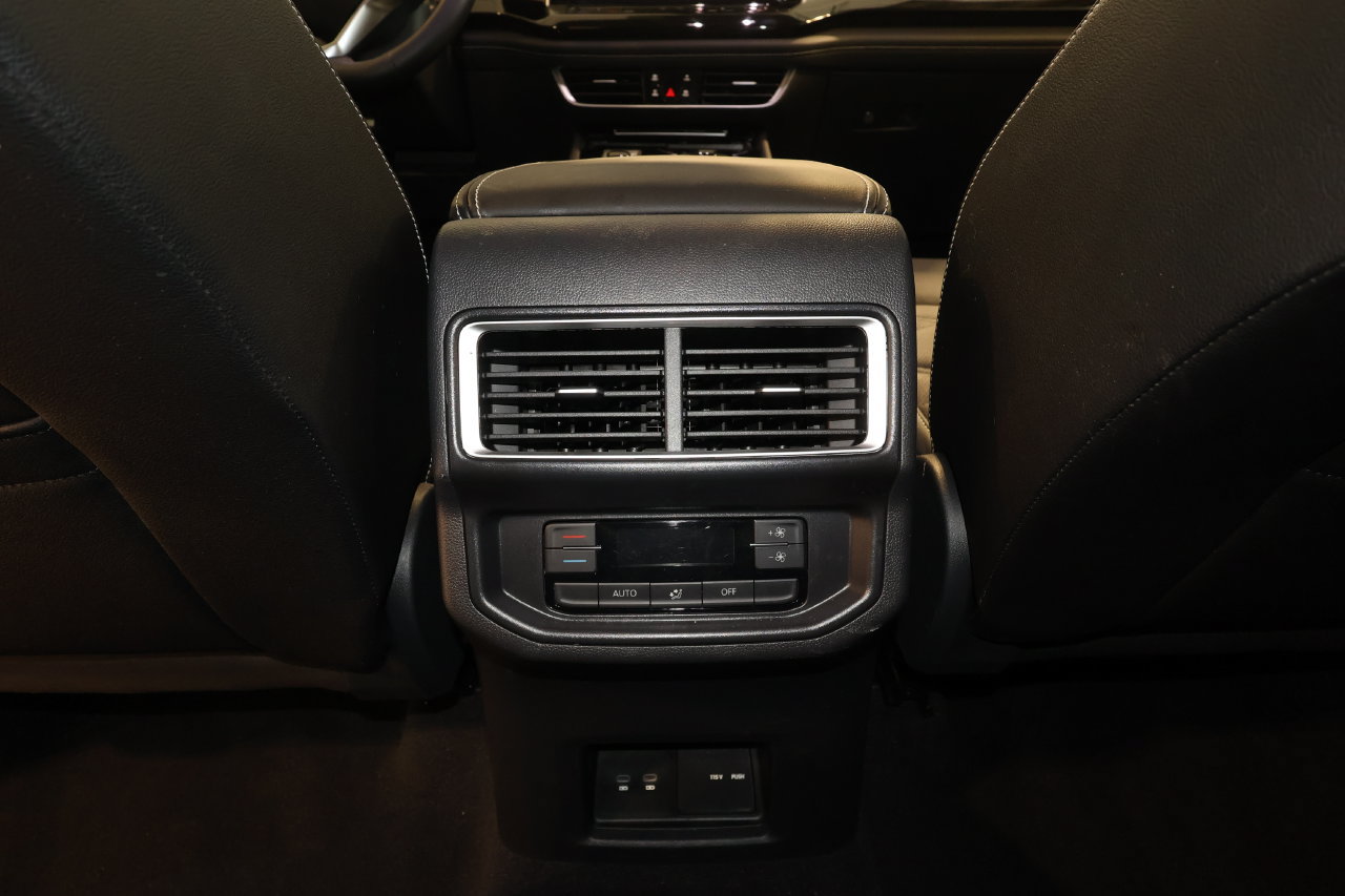 Used 2026 Volkswagen Atlas SE AWD/4WD image 29