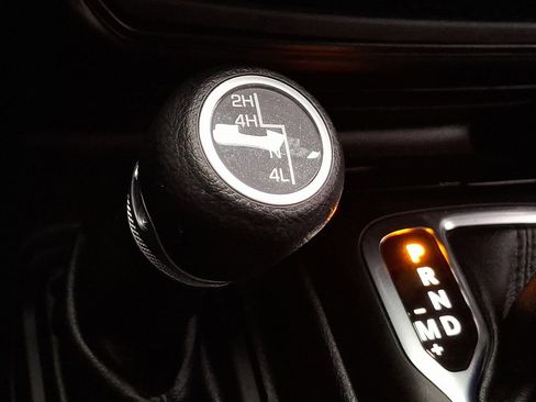 Used 2021 Jeep Wrangler Unlimited Sport image 22