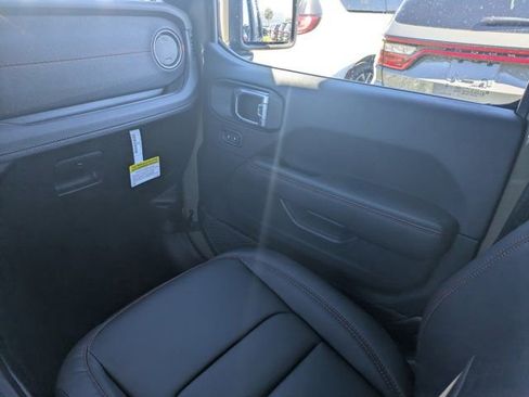 New 2026 Jeep Wrangler Rubicon image 15