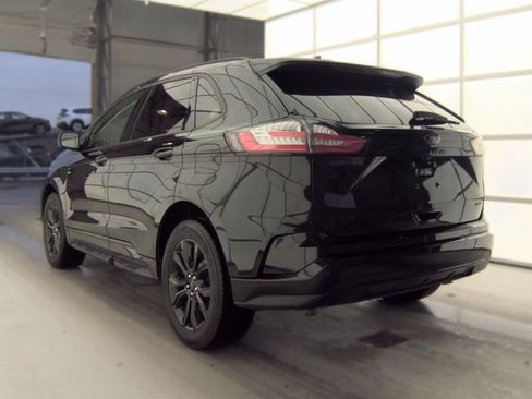 Used 2022 Ford Edge SE w/ Black Appearance Package AWD/4WD image 6