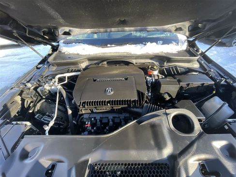 Used 2023 Acura MDX SH-AWD w/ Technology Package image 11