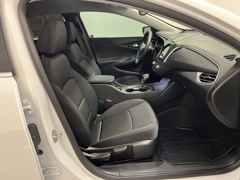 Used 2024 Chevrolet Malibu RS image 23