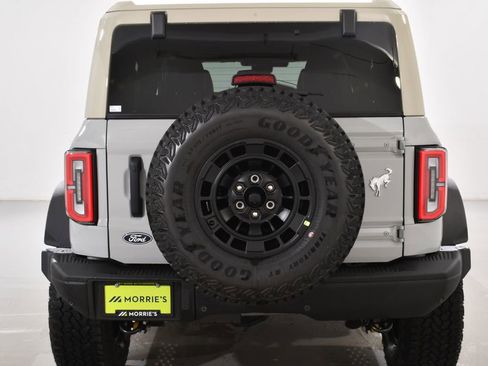 New 2026 Ford Bronco Badlands AWD/4WD image 13