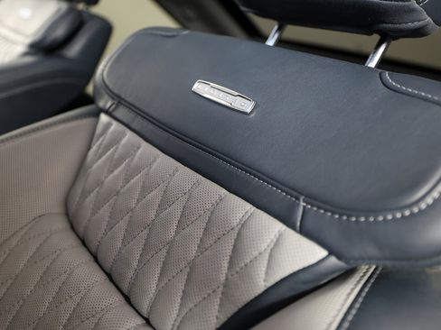 Used 2023 Ford F450 Limited w/ FX4 Off-Road Package image 41