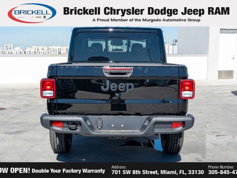 New 2026 Jeep Gladiator Sport image 6