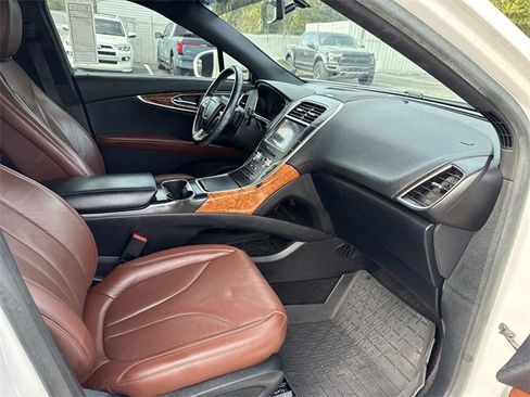 Used 2020 Lincoln Nautilus Reserve w/ Cargo Utility Package image 13