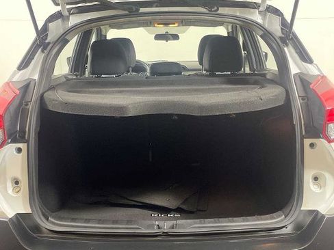 Certified 2018 Nissan Kicks SV image 22