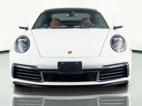 Used 2021 Porsche 911 Carrera 4S image 22