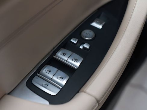 Used 2021 BMW X4 M40i w/ Executive Package image 23