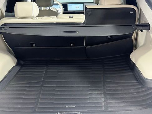 Used 2023 Genesis GV60 Performance image 30