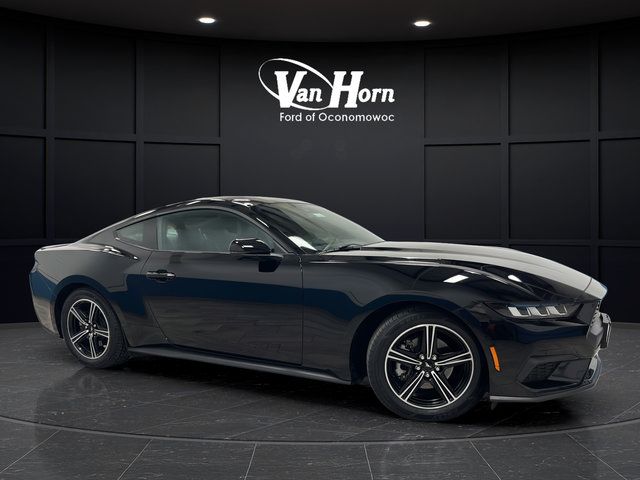 Used 2025 Ford Mustang Premium RWD image 1