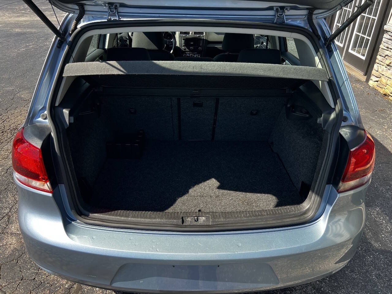 Used 2012 Volkswagen Golf TDI FWD image 6