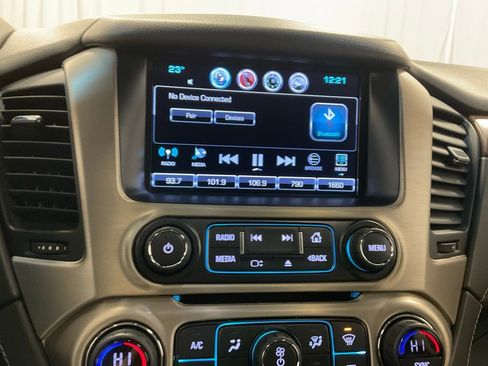 Used 2020 GMC Yukon Denali image 6