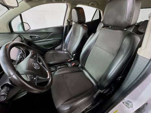 Used 2019 Buick Encore Preferred image 12
