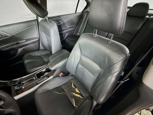 Used 2015 Honda Accord EX-L image 25