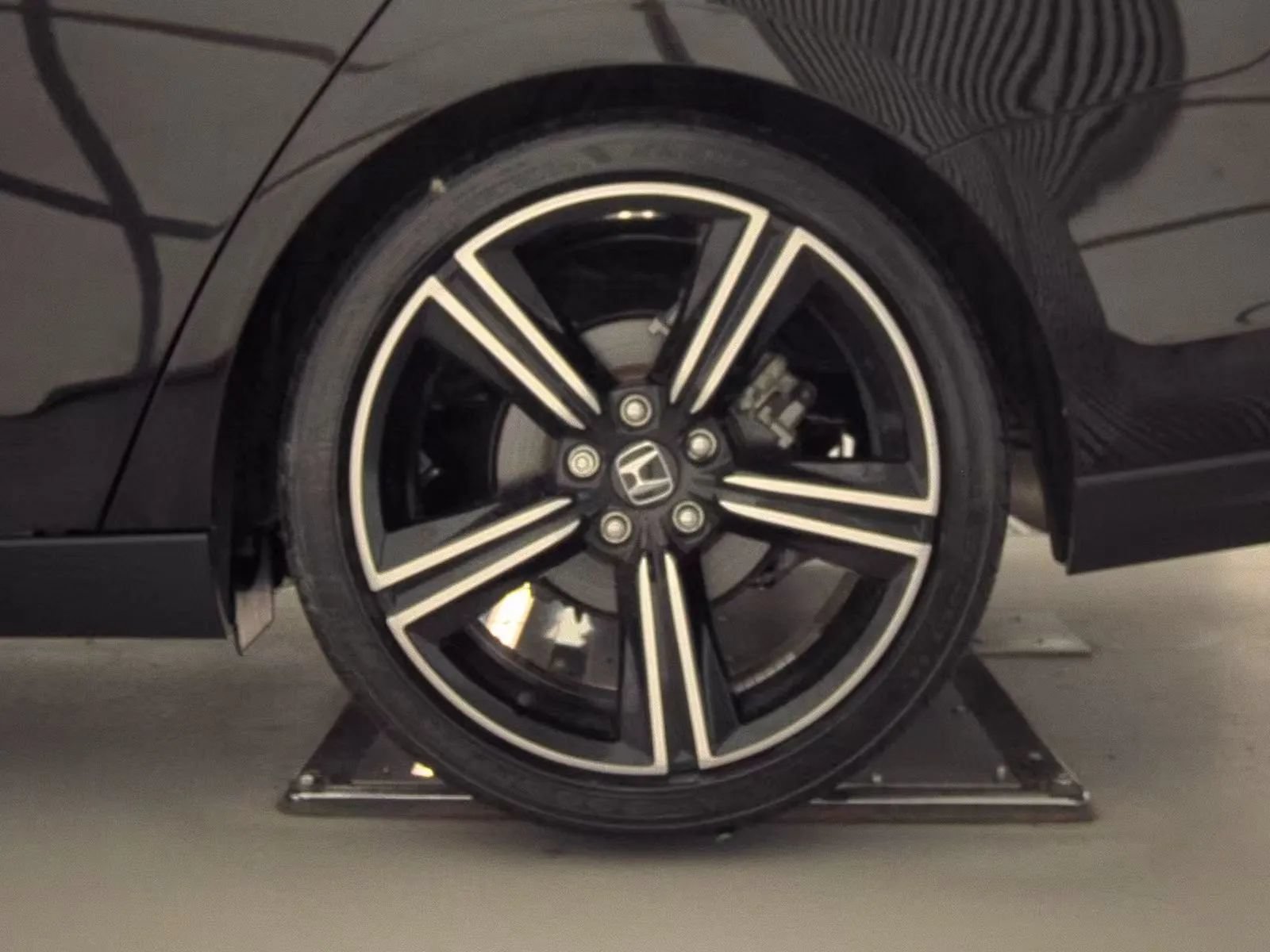Used 2026 Honda Accord SE image 12