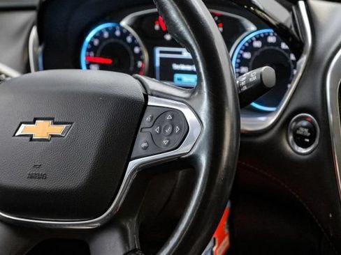 Used 2019 Chevrolet Traverse RS w/ LPO, Floor Liner Package FWD image 20