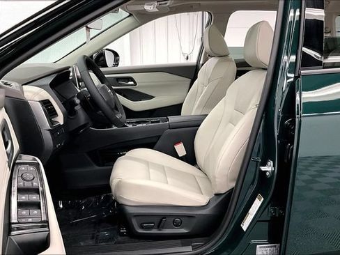New 2026 Nissan Rogue Dark Armor AWD/4WD image 10
