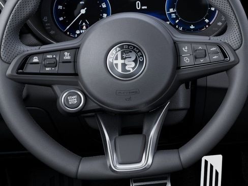 New 2026 Alfa Romeo Giulia Base image 19