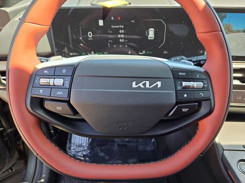 New 2026 Kia Sportage SX Prestige AWD/4WD image 16