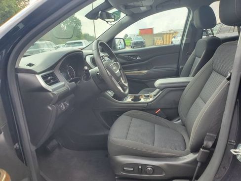 Used 2021 GMC Acadia SLE w/ Driver Convenience Package FWD image 20