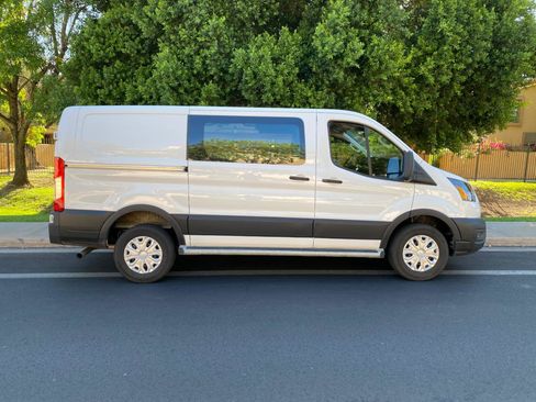 Used 2025 Ford Transit 250 Low Roof w/ Exterior Upgrade Package RWD image 2