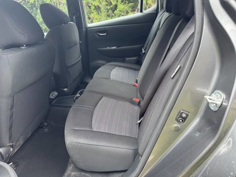 Used 2022 Nissan Leaf S FWD image 10