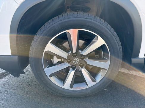 Certified 2023 Honda Pilot Elite image 10