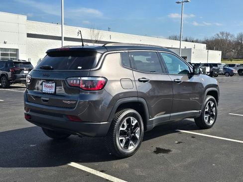 Used 2018 Jeep Compass Trailhawk w/ Navigation Group image 9