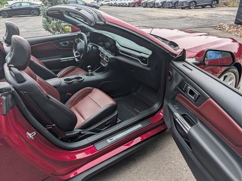 Used 2025 Ford Mustang GT Premium RWD image 20