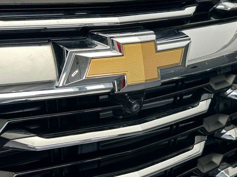 Used 2025 Chevrolet Equinox LT w/ Safety and Technology Package FWD image 53