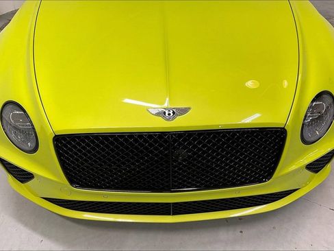 Used 2024 Bentley Continental GT AWD/4WD image 31