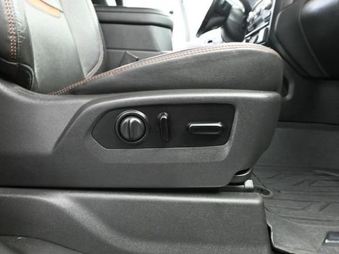 Used 2020 GMC Sierra 1500 AT4 w/ AT4 Premium Package AWD/4WD image 49