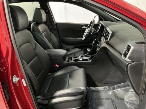 Used 2022 Kia Sportage Nightfall Edition image 33