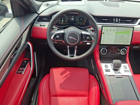 New 2026 Jaguar F-PACE R-Dynamic S AWD/4WD image 4