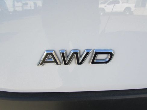 Used 2023 Ford Transit 250 Medium Roof AWD w/ Load Area Protection Package image 8