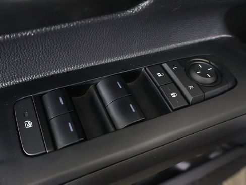 Used 2025 Toyota Tacoma TRD Pro image 41