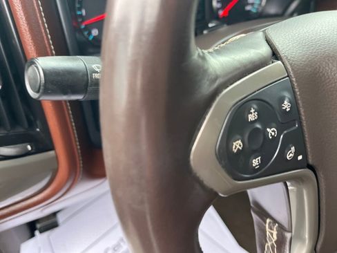 Used 2015 Chevrolet Silverado 1500 High Country w/ High Country Premium Package image 11