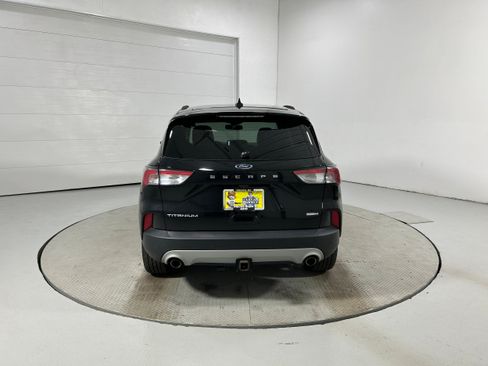 Used 2020 Ford Escape Titanium AWD/4WD image 31