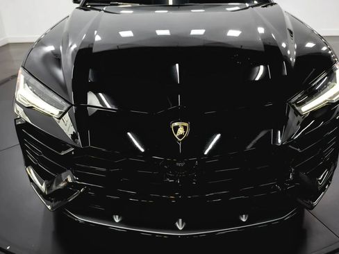 Used 2021 Lamborghini Urus image 15