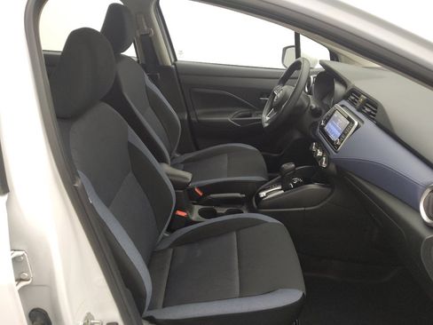 Used 2024 Nissan Versa SV FWD image 21