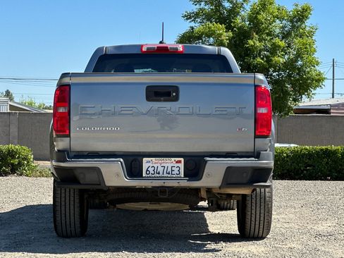 Used 2022 Chevrolet Colorado LT w/ Safety Package AWD/4WD image 5