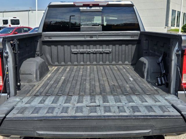Used 2019 GMC Sierra 1500 Denali w/ Denali Ultimate Package AWD/4WD image 12
