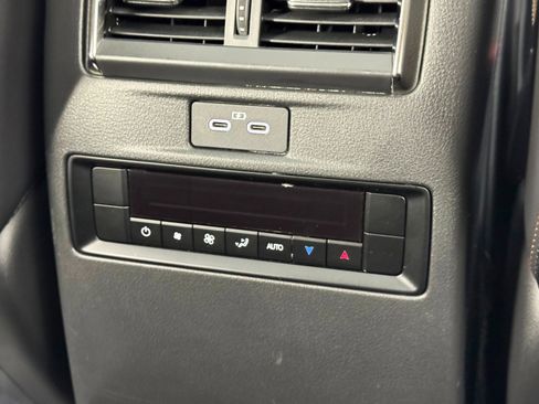 Used 2025 MAZDA CX-90 Plug-In Hybrid w/ Preferred image 34