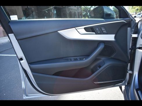 Used 2018 Audi A4 2.0T allroad Premium Plus image 18